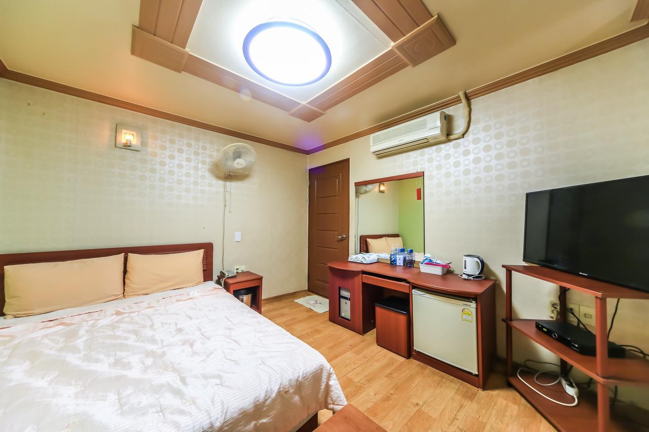 Nampo One Motel Busan Exterior photo